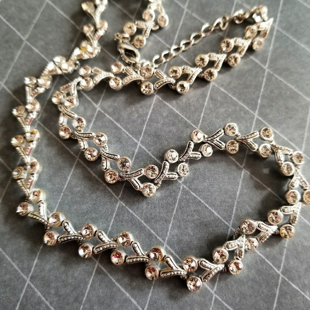 Sparkly necklace diamante crystals silver tone art deco clear prom wedding